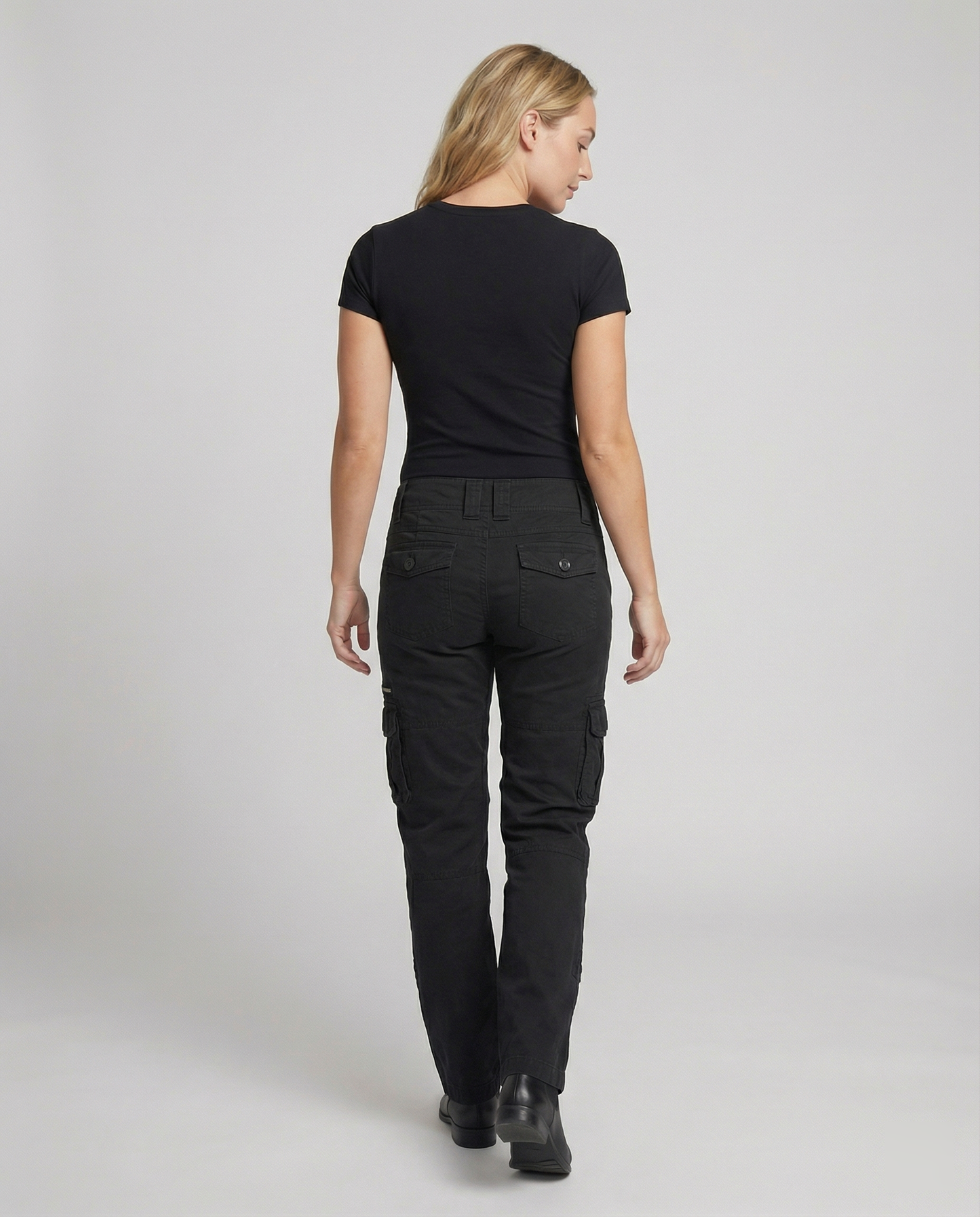 Cargo Trousers with Practical Pockets | Serenza London