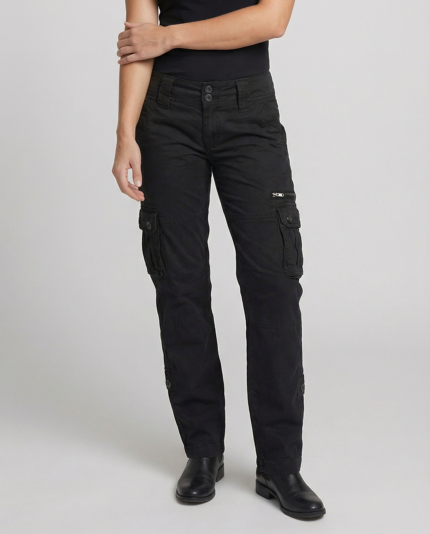 Cargo Trousers with Practical Pockets | Serenza London